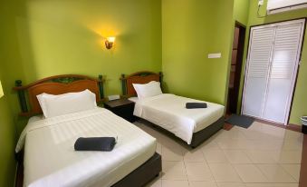 OYO 90818 Cemara Puri Resort & Spa