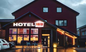 Hotel 108