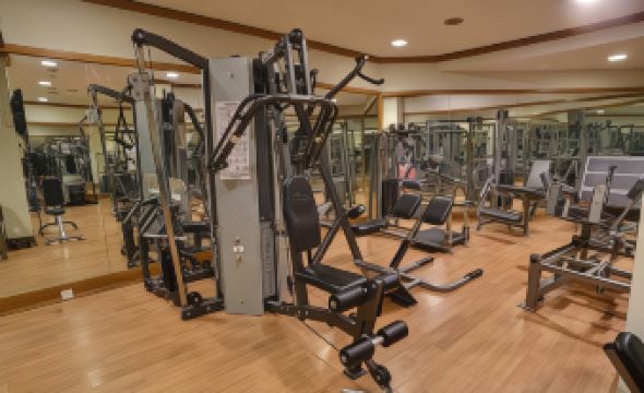 2. 펄 콘티넨털 호..