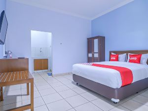 SUPER OYO 1755 De'balcon Accomodation Near Ngurah Rai Airport