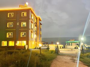 Hotel Sandesh Palace Lonavala