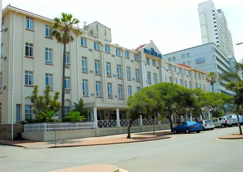 The Balmoral - Halaal فنادق في دوربان