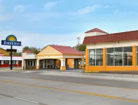 OYO Townhouse Dodge City KS Отели рядом с достопримечательностью «Колледж Додж-Сити Коммьюнити»
