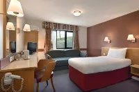 Days Inn by Wyndham Membury M4 Hotels near St Mary's Church