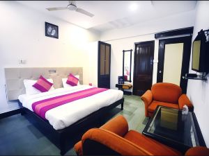 Hotel Pathik Bhopal , Madhya Pradesh