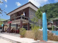 Koh Chang Lagoon Princess Hotels in White Sand Beach