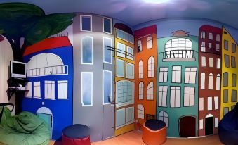 Friends Hostel & Apartments