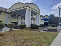 Days Inn by Wyndham Gainesville University Hotels near Payless ShoeSource