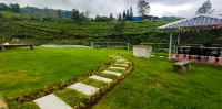 Cloud & Mist Inn-Stay with Mountain Views in Kotagiri, Near Ooty Hotels near Kodanad View Point