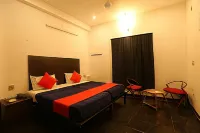 Le Apex Guest House Hotels in Periyamudaliyar Chavadi