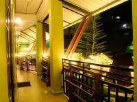 Grand View Guest House Отели в г. Хапутале