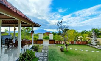 Hotra Hill Cottage