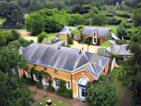 Château de Chambiers Hotels near Zoo of the Fleche