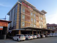 Kesorn Boutique Residence at 8 Riew - parking