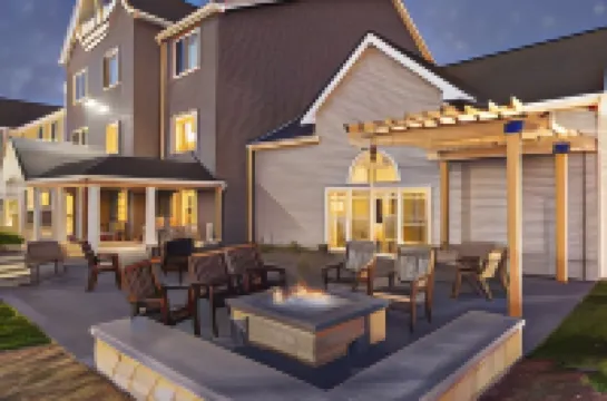 Country Inn & Suites by Radisson, Ames, IA