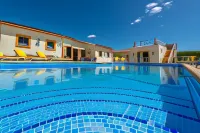 Casa Dos Ninos - Swimmingpools