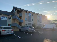 Astrotel Romorantin-Lanthenay Soirée étape - Parking