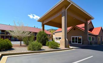 Magnuson Hotel Manitou Springs
