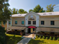 Karelinn Hotel