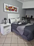 Stay at Home Airport Lodge -  Habitaciones en casas particulares