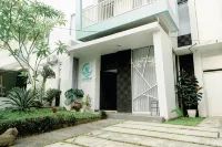 Akhtar Guest House Near Situ Gede Tasikmalaya - Wifi