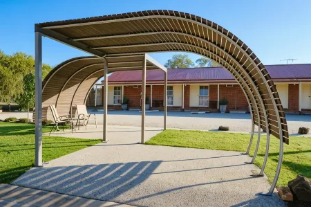 The Lydoun Motel Отели в г. Хоулонг