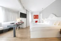 Hotel Beyond