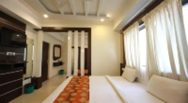 Silver Suite