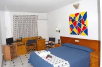 Hostal Ca'n Tiu - 2-Star