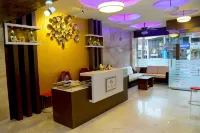 Sri Maharaja Residency
