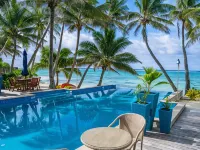 Little Polynesian Resort - piscina