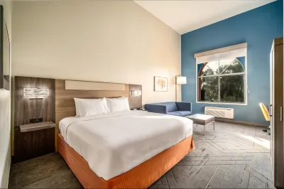 Holiday Inn Express & Suites Phoenix - Mesa West Các khách sạn ở Mesa