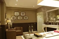Maxim Hotels in Palermo