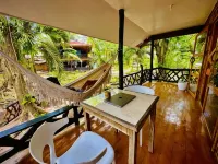 Playa Del Fuego Camiguin Beach Hostel and Resort فنادق في جزيرة كاميجوين