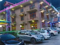Afaq Hotel Naran فنادق في ناران