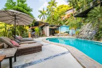 Boutique Hotel Las Cascadas - Meerblick