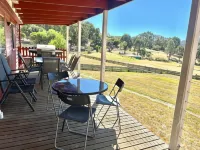 The Black Sparrow Hotels in Mansfield