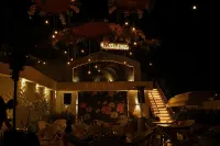 Hotel Arya