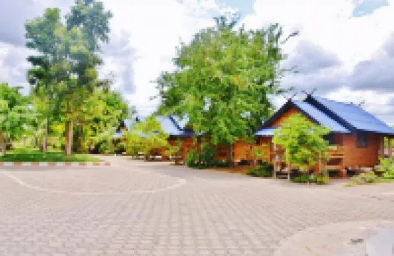 Suan Darb Porn Resort (บ้านสวนดาบพรรีสอร์ท)