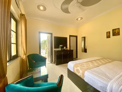 Tapovan New Residency - 5 Minutes Walk to Laxman Jhula 尼爾坎特·馬哈德夫神廟附近的飯店