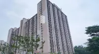 Skyland Podomoro Golf View Hotel dekat Caraka Store Cikeas