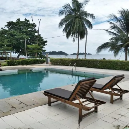 Shaz Resort Pulau Tinggi