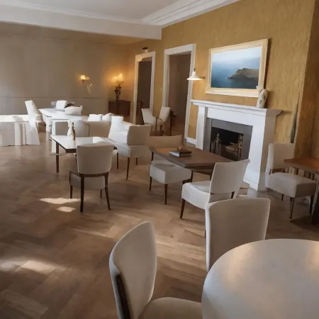 The Royal Hotel Elgin