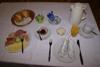 Pension Lindenhof - Breakfast