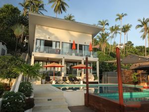Baan Seaview Holiday Villas