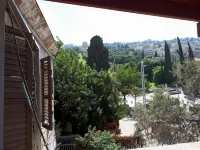 City Port Hotel by Sea N Rent - Mountain view