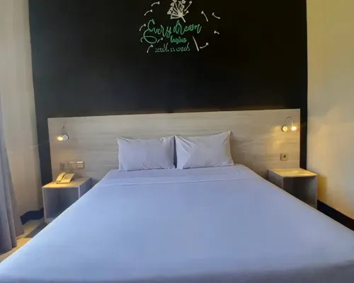 Hotel Intan Cirebon الغرف Photos