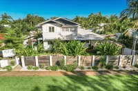 Azur Byron Bay Hotels in Ewingsdale