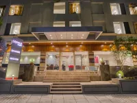 7 Apple Hotel - Viman Nagar Pune Hotels near Pune Airport