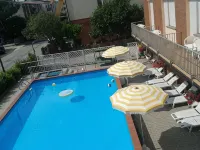 Hotel Otello - pantai